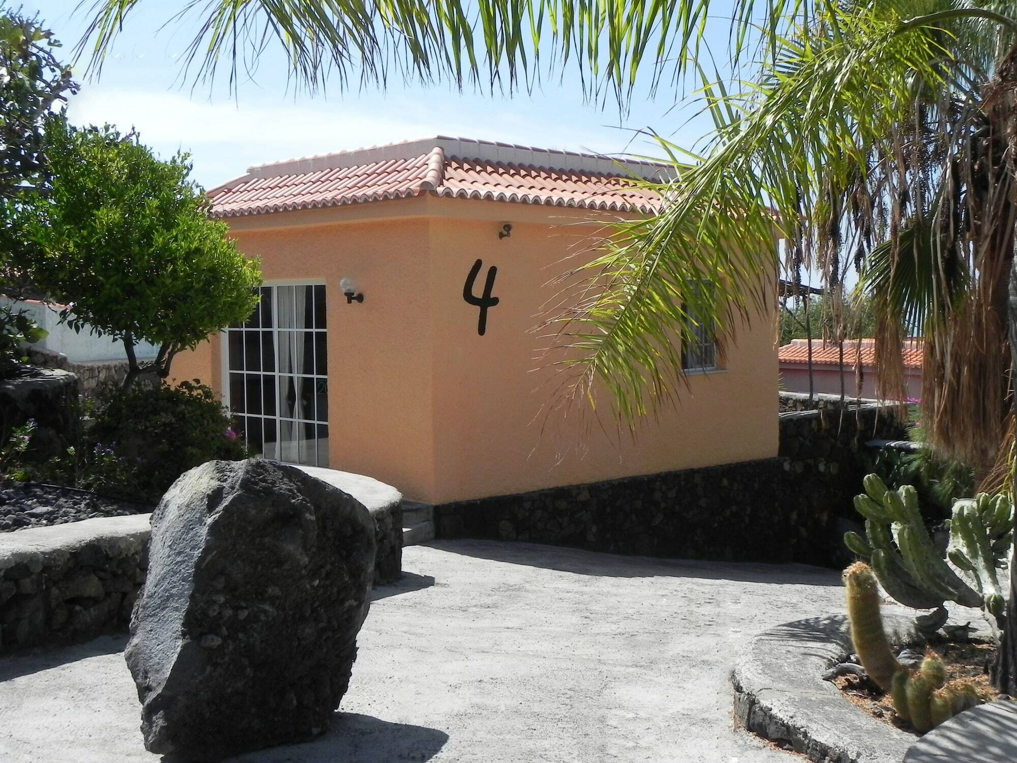 Bungalows & Apartamentos Morani Puerto De Naos Екстер'єр фото